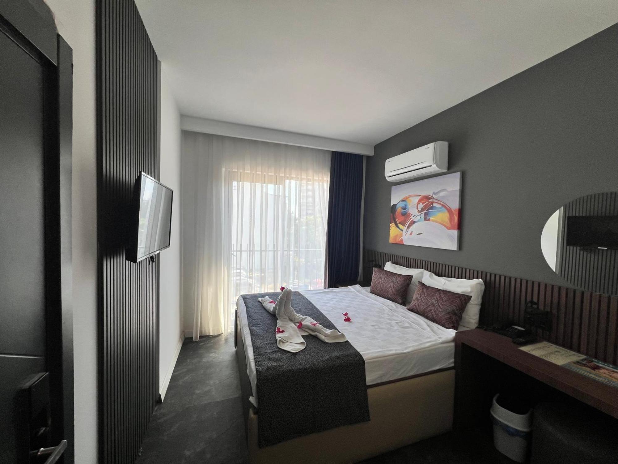 Wolf Of The City Hotel & Spa Antalya Exterior foto
